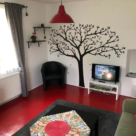 Mirror * Krásná Lípa