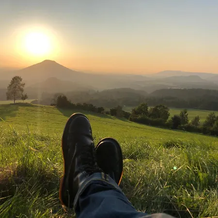 Διαμέρισμα Mirror