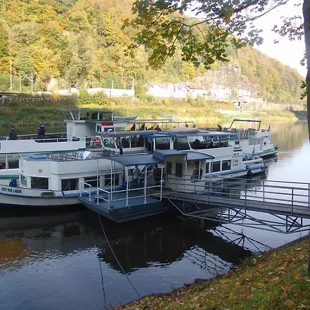 Mirror * Krásná Lípa