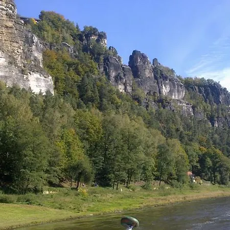 Διαμέρισμα Mirror *