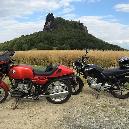 Mirror Διαμέρισμα