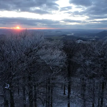 Mirror Διαμέρισμα