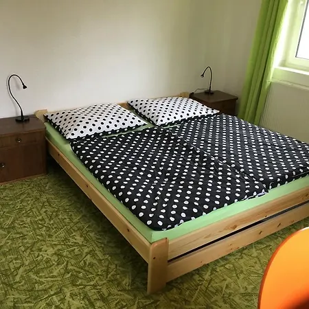 Mirror * Krásná Lípa